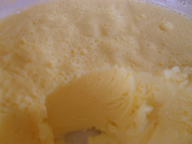 Cozinha fácil: sorvete caseiro feito com três ingredientes