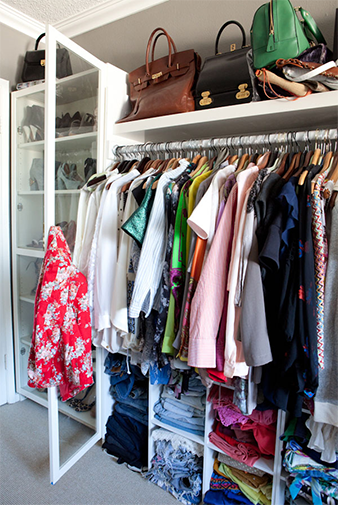 Tour pelo closet da blogueira Aimee Song